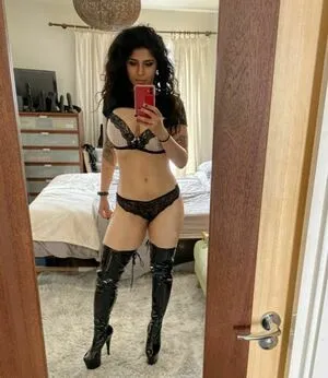Sahara Sophia OnlyFans Leaked Free Thumbnail Picture - #6H9yk8LxF6