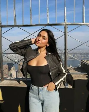 Saharrooo OnlyFans Leaked Free Thumbnail Picture - #WOVgSFXh1K