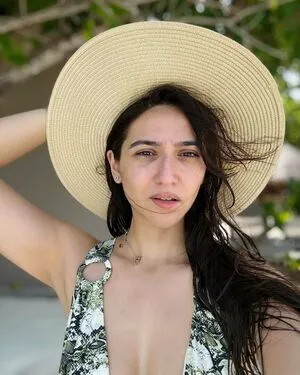 Sahiba Bali OnlyFans Leaked Free Thumbnail Picture - #2HYLGHTMnF