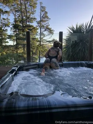 Sainthoneyxxx OnlyFans Leaked Free Thumbnail Picture - #5UT4PfystV