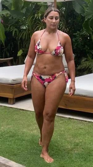 Saira Khan OnlyFans Leaked Free Thumbnail Picture - #Az5sEraXkQ