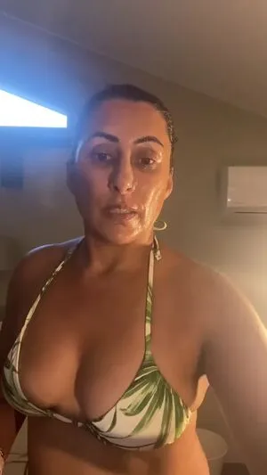 Saira Khan OnlyFans Leaked Free Thumbnail Picture - #B7IeElXdrL