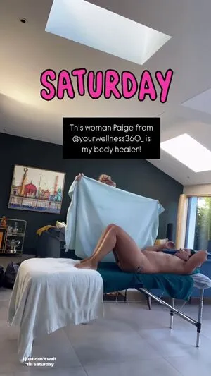 Saira Khan OnlyFans Leaked Free Thumbnail Picture - #CM0N05U0nA