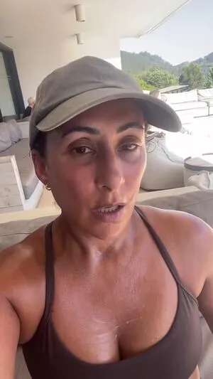 Saira Khan OnlyFans Leaked Free Thumbnail Picture - #PDTNDyXYMO