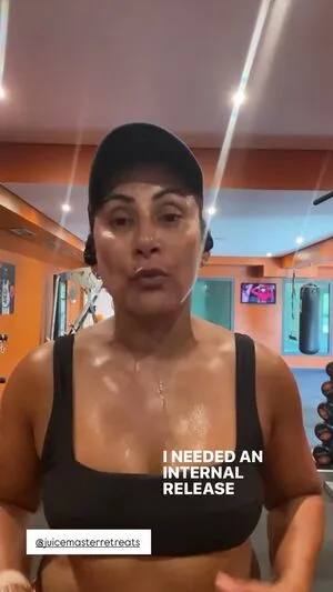 Saira Khan OnlyFans Leaked Free Thumbnail Picture - #TSbG817GUu
