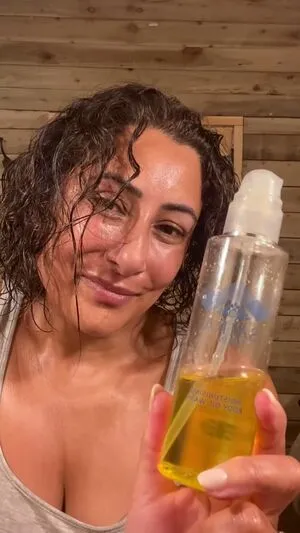 Saira Khan OnlyFans Leaked Free Thumbnail Picture - #iMcARwB0hx