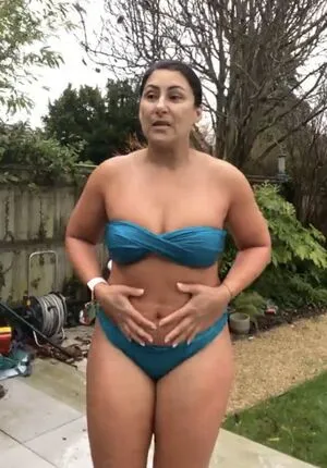 Saira Khan OnlyFans Leaked Free Thumbnail Picture - #sxqyqG92DO