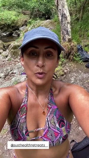 Saira Khan OnlyFans Leaked Free Thumbnail Picture - #tHJ5H7Hqlw