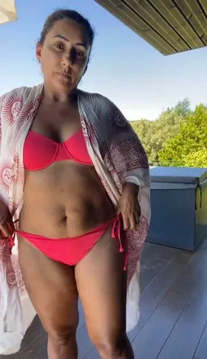 Saira Khan OnlyFans Leaked Free Thumbnail Picture - #yZ9CQNiuVZ