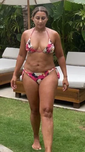 Saira Khan OnlyFans Leaked Free Thumbnail Picture - #znBVYbcpoV