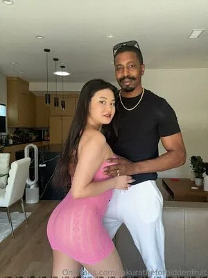 Sakuratheforbiddenfruit OnlyFans Leaked Free Thumbnail Picture - #4YNviwDJXy