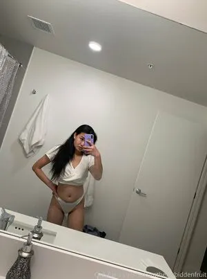 Sakuratheforbiddenfruit OnlyFans Leaked Free Thumbnail Picture - #89grmvgOK3