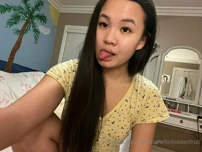 Sakuratheforbiddenfruit OnlyFans Leaked Free Thumbnail Picture - #UZdg20eXtx