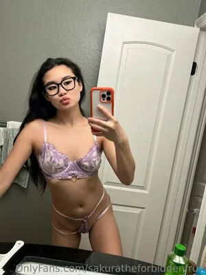 Sakuratheforbiddenfruit OnlyFans Leaked Free Thumbnail Picture - #blEmpk42Wh