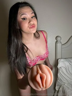 Sakuratheforbiddenfruit OnlyFans Leaked Free Thumbnail Picture - #cRz0M3Thkl