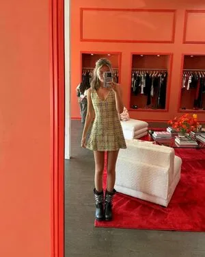 Salem Ilese OnlyFans Leaked Free Thumbnail Picture - #fKXKMOZKQn