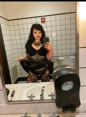 Salemivory OnlyFans Leaked Free Thumbnail Picture - #rmAl3KwDim