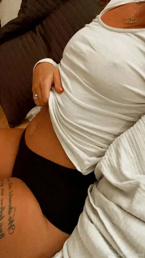 Salinaqfree OnlyFans Leaked Free Thumbnail Picture - #CUYPMY817J