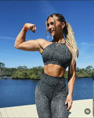 Sallie Grace OnlyFans Leaked Free Thumbnail Picture - #SstczHO0af