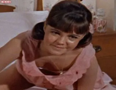 Sally Field OnlyFans Leaked Free Thumbnail Picture - #SB3Z5XK1fu