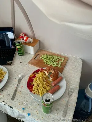 Sally Ride OnlyFans Leaked Free Thumbnail Picture - #7cqgQfHXh1