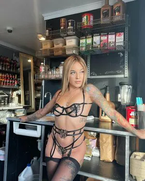 Sally Villagomez OnlyFans Leaked Free Thumbnail Picture - #54y7urX2Vd