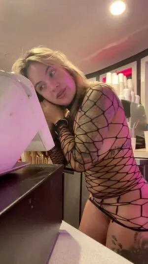 Sally Villagomez OnlyFans Leaked Free Thumbnail Picture - #7hz8H8Tpif