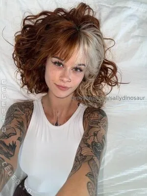 Sallydinosaur OnlyFans Leaked Free Thumbnail Picture - #ELcIlTyxls