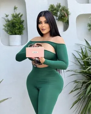 Salma Elshimy OnlyFans Leaked Free Thumbnail Picture - #CIYnz7UMbb