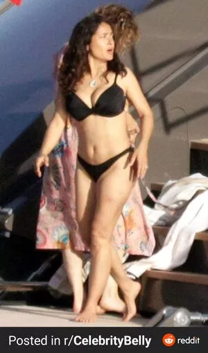 Salma Hayek OnlyFans Leaked Free Thumbnail Picture - #1JlUMMAGTC