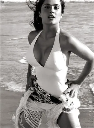 Salma Hayek OnlyFans Leaked Free Thumbnail Picture - #2A2bROlFsj