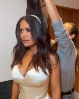 Salma Hayek OnlyFans Leaked Free Thumbnail Picture - #3rlfBGcMTP