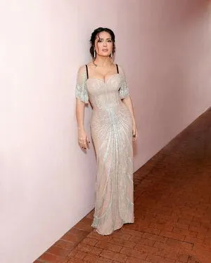 Salma Hayek OnlyFans Leaked Free Thumbnail Picture - #4kMNPfl8xW