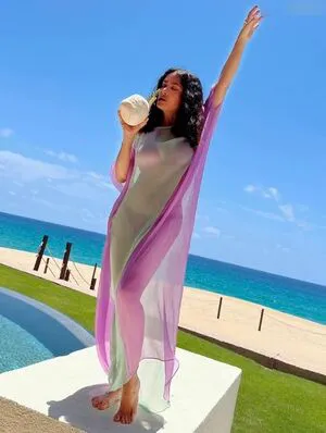 Salma Hayek OnlyFans Leaked Free Thumbnail Picture - #81wLncJIaT