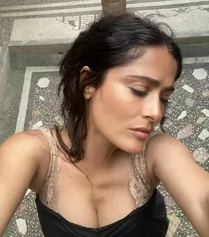 Salma Hayek OnlyFans Leaked Free Thumbnail Picture - #9RUzGOVCEu