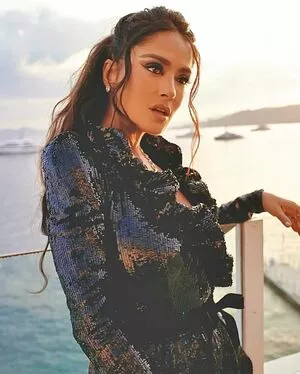 Salma Hayek OnlyFans Leaked Free Thumbnail Picture - #G1uBGKR8x6