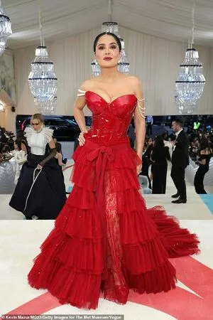 Salma Hayek OnlyFans Leaked Free Thumbnail Picture - #G7ZB3Lo6hk