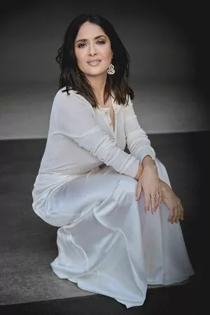 Salma Hayek OnlyFans Leaked Free Thumbnail Picture - #GOdjrmfRpm
