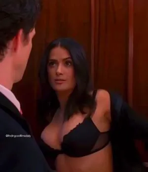 Salma Hayek OnlyFans Leaked Free Thumbnail Picture - #GTCcl15Nnx