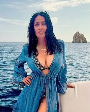 Salma Hayek OnlyFans Leaked Free Thumbnail Picture - #I4wj6nP5mD
