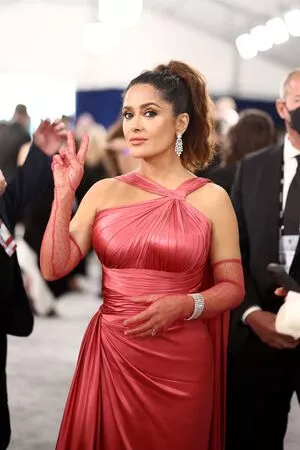 Salma Hayek OnlyFans Leaked Free Thumbnail Picture - #IEKyi4JNVx