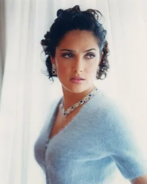 Salma Hayek OnlyFans Leaked Free Thumbnail Picture - #Imbd3ci3Gx