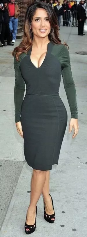 Salma Hayek OnlyFans Leaked Free Thumbnail Picture - #JmemyIAg7J