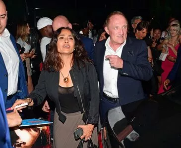 Salma Hayek OnlyFans Leaked Free Thumbnail Picture - #JuNpBZCsiI