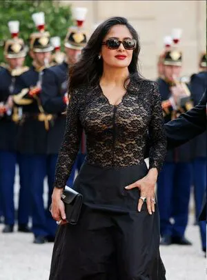 Salma Hayek OnlyFans Leaked Free Thumbnail Picture - #L1wankAJm3