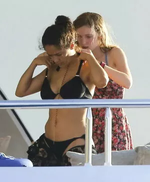 Salma Hayek OnlyFans Leaked Free Thumbnail Picture - #QECFBcrUYh