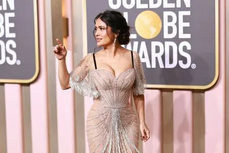 Salma Hayek OnlyFans Leaked Free Thumbnail Picture - #QihYYPVVa2