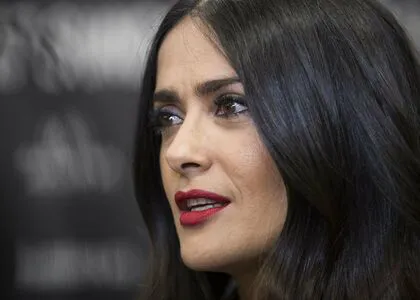 Salma Hayek OnlyFans Leaked Free Thumbnail Picture - #RPob98DJof