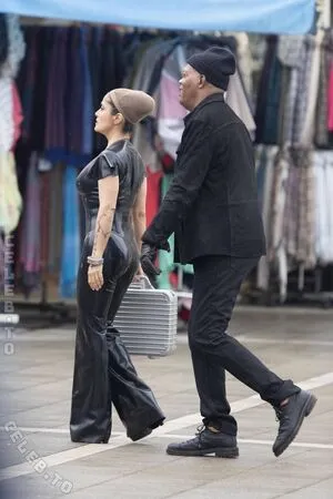 Salma Hayek OnlyFans Leaked Free Thumbnail Picture - #So8s2ow6oB