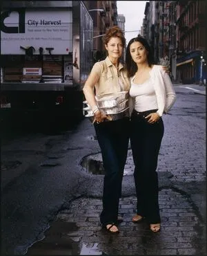 Salma Hayek OnlyFans Leaked Free Thumbnail Picture - #U5tlZnS9Kk